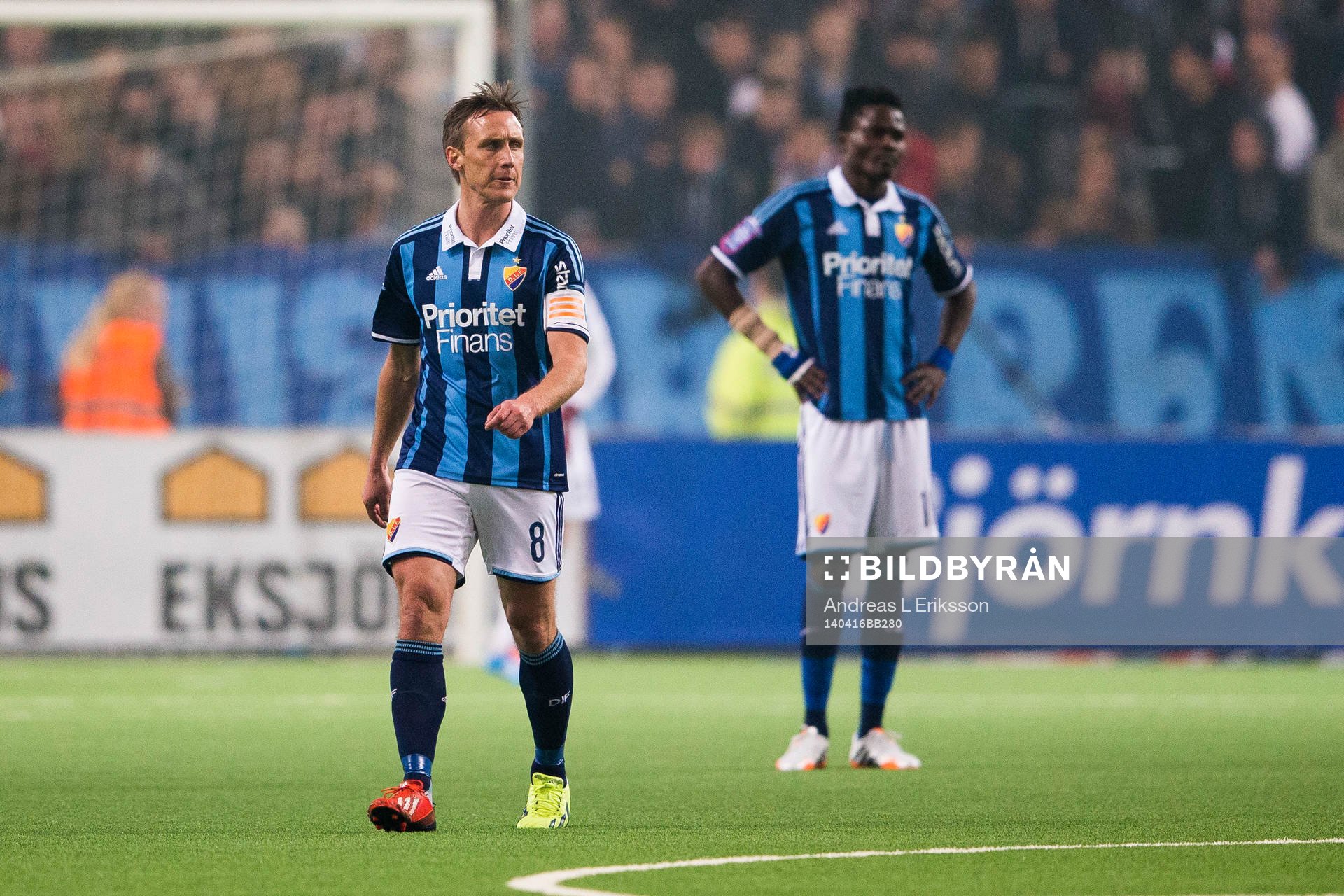 Djurgårdens Andreas Johansson och Daniel Amartey deppar