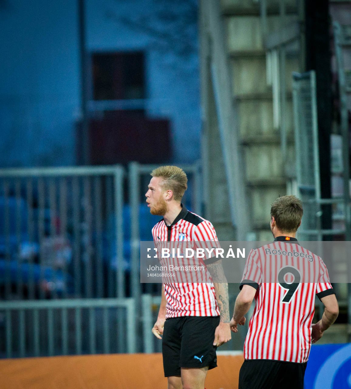Malmö FFs Pontus Jansson gör 0-2 och jublar med Markus
