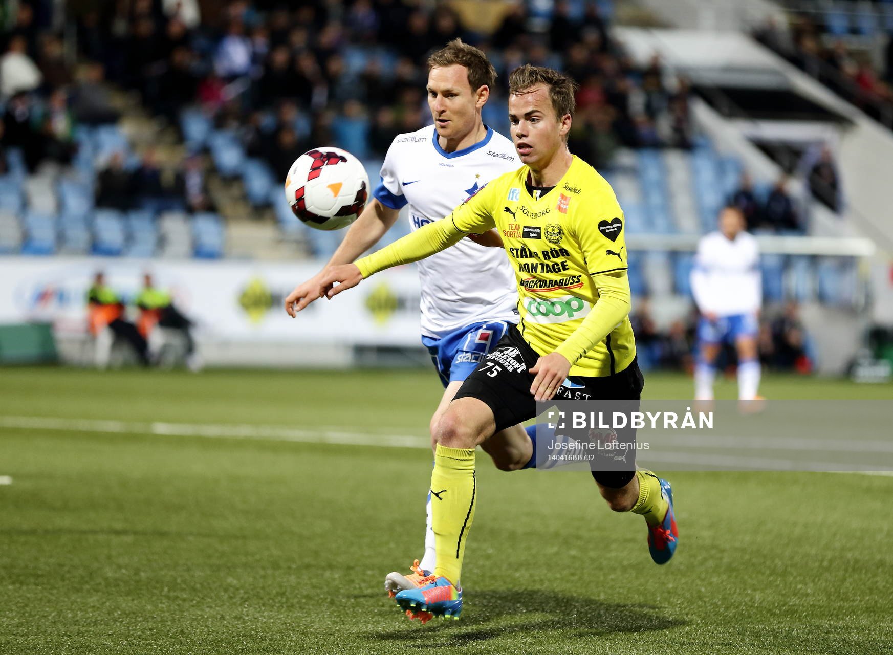 Mjällbys Andreas Blomqvist och Norrköpings Marcus Falk