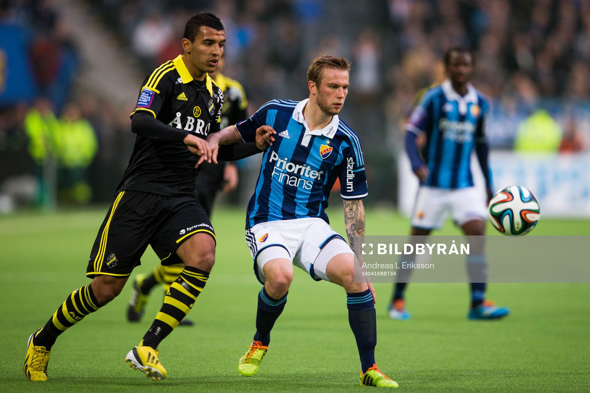 s Nabil Bahoui och Djurgårdens Aleksander Faltsetas
