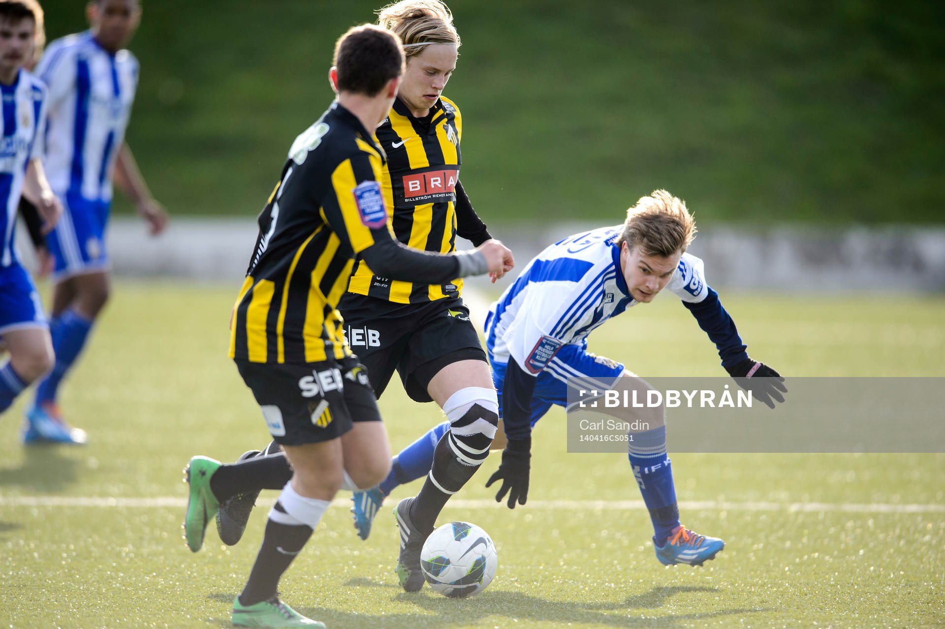 Häckens Gustav Berggren och IFK Göteborgs Jesper Andersson