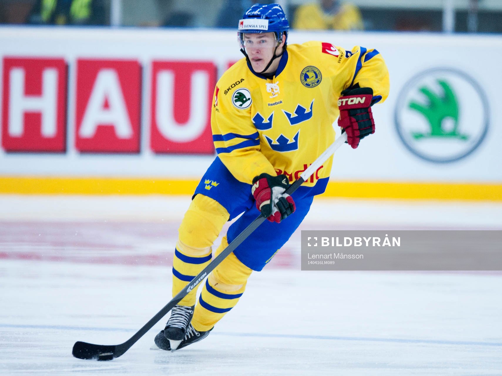 Sveriges Tom Nilsson i ishockeylandskampen mellan Sverige