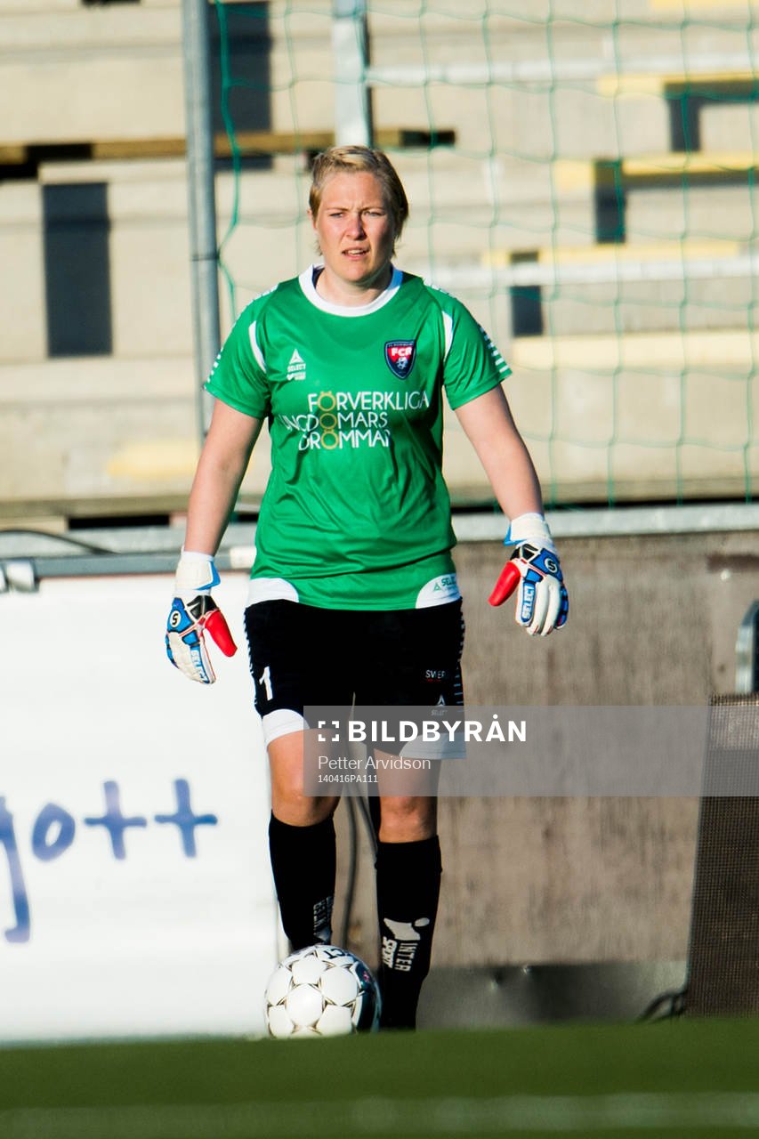 Rosengårds målvakt Thora Helgadottir