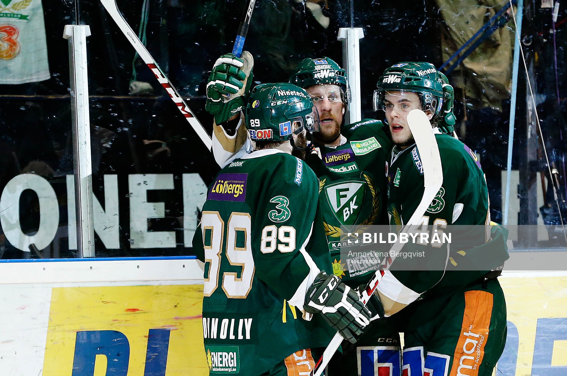 Färjestads spelare jublar