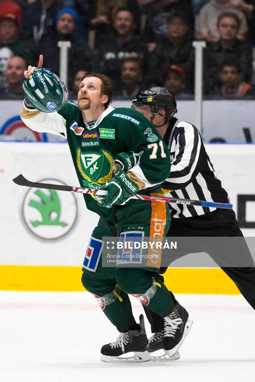 Färjestads Christian Berglund är upprörd