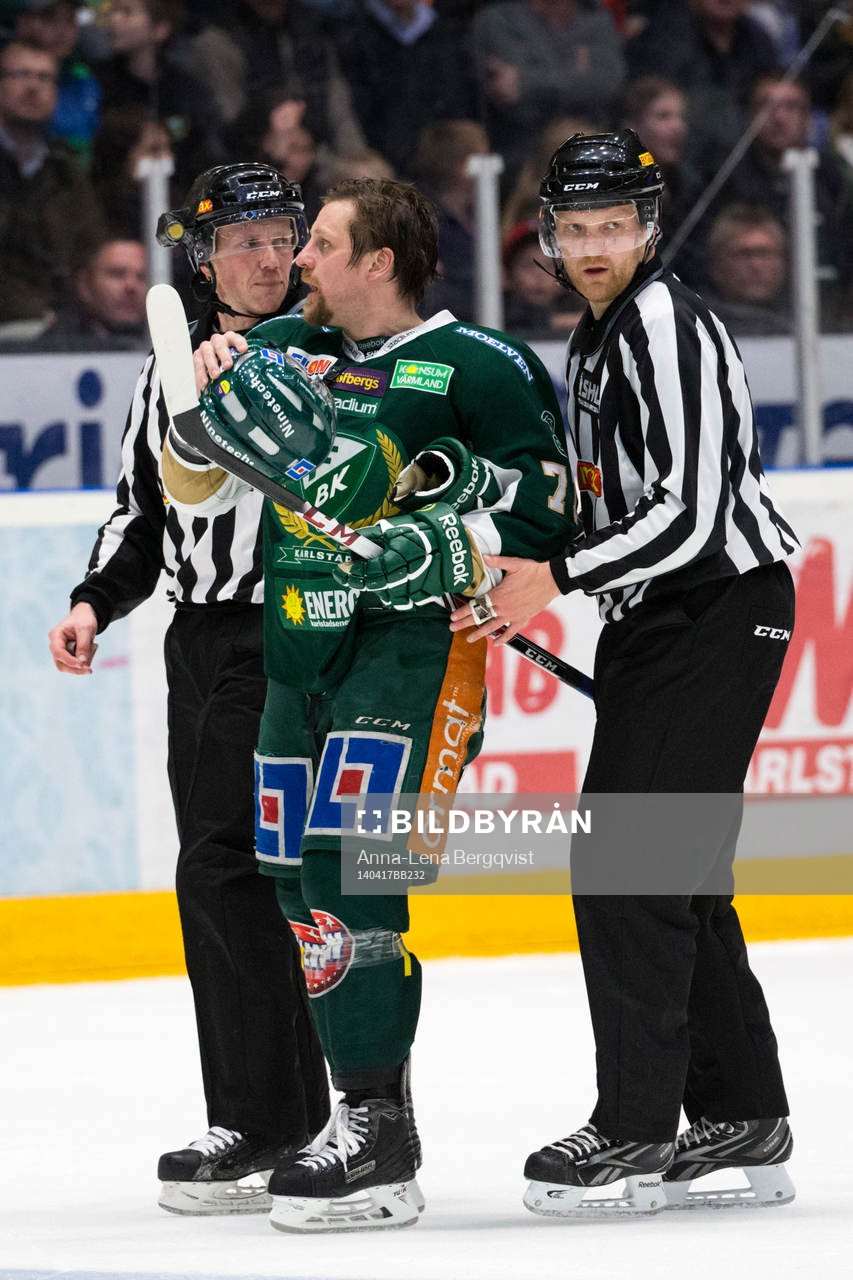 Färjestads Christian Berglund är upprörd