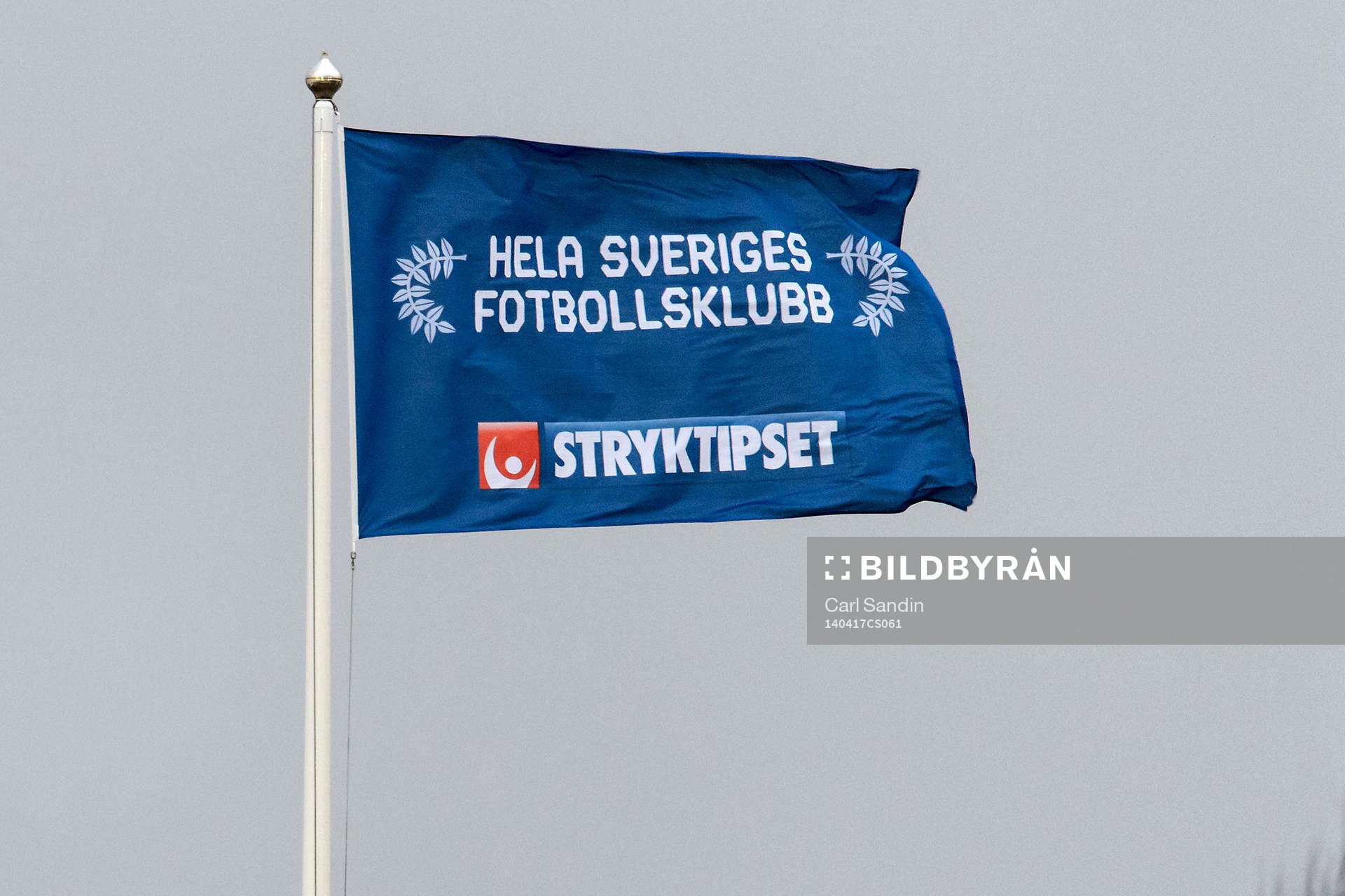 En flagga från svenska spel, stryktipset