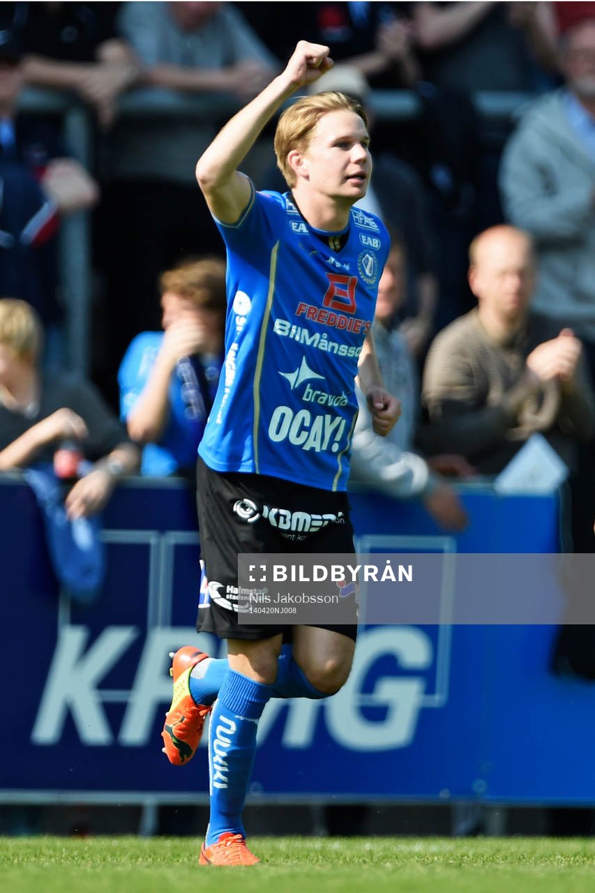Halmstads Johan Blomberg jublar