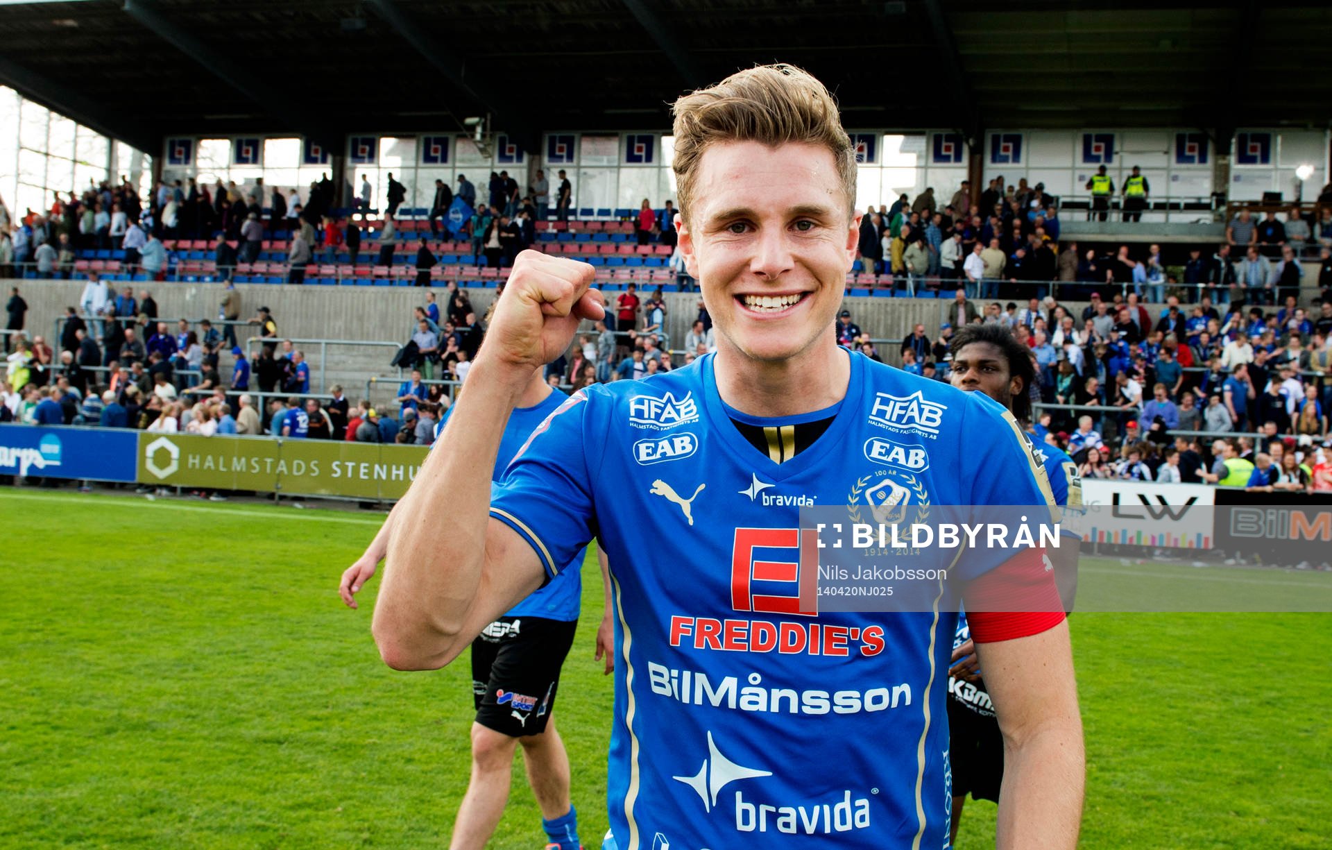 Halmstads Rickard Magyar jublar