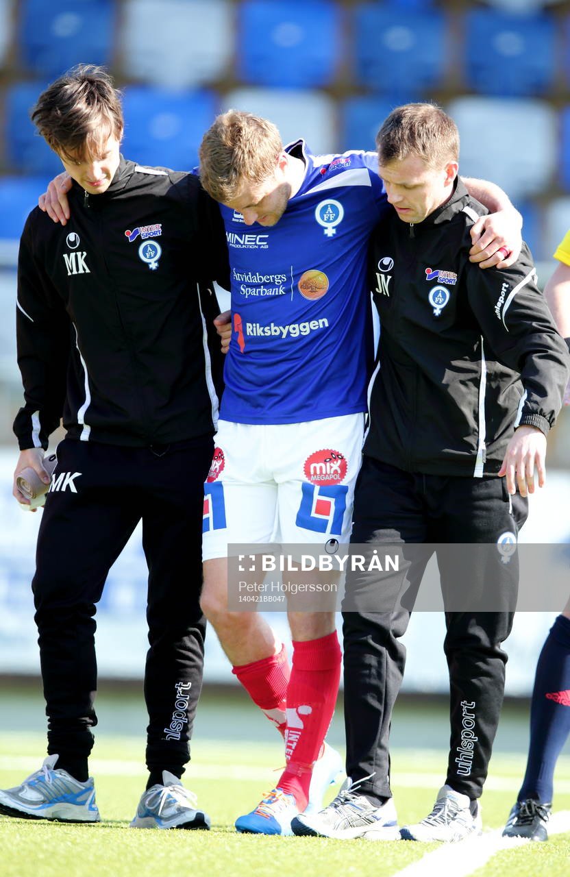 Åtvidabergs Daniel Hallingström skadad