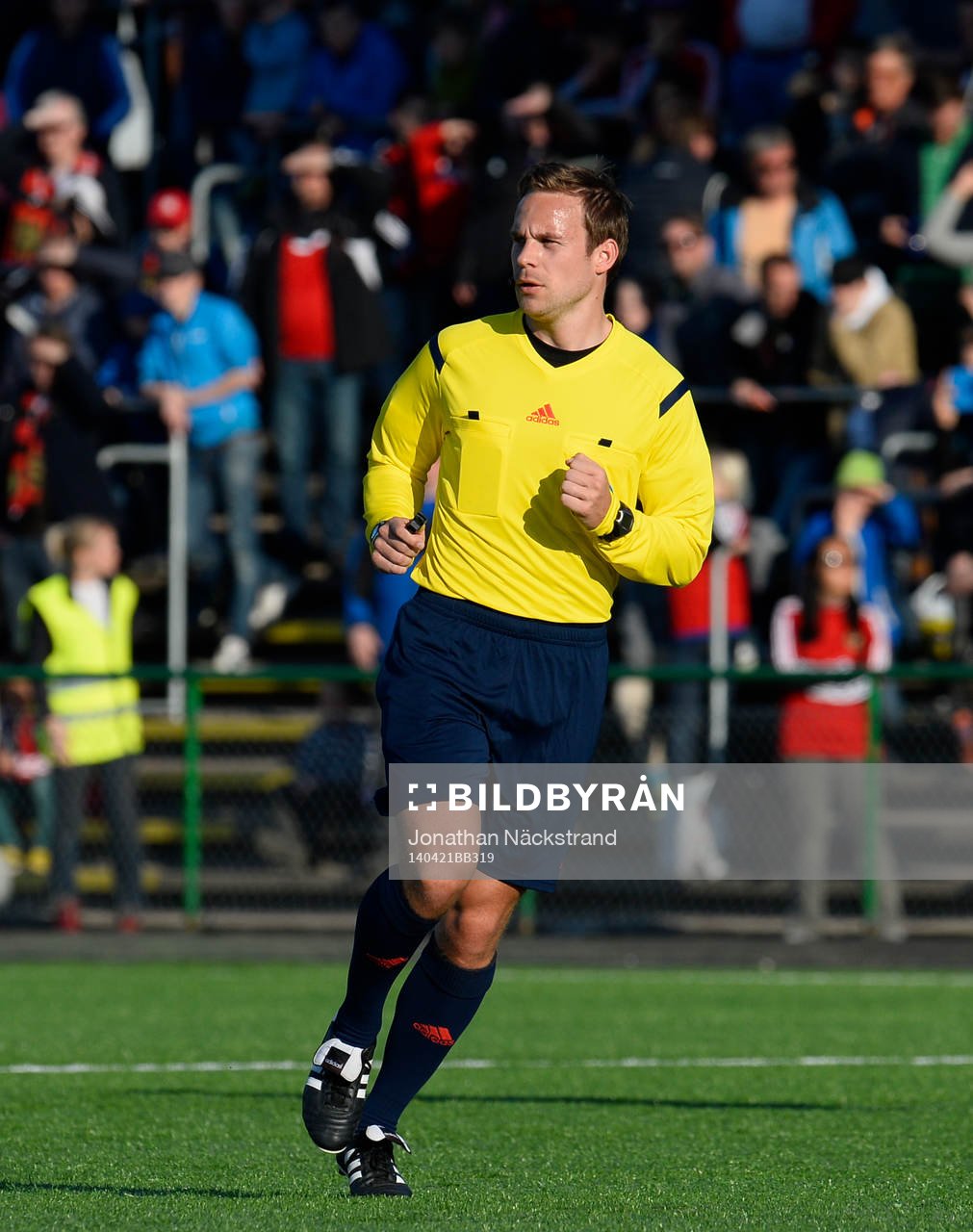 Match domaren Kristoffer Karlsson