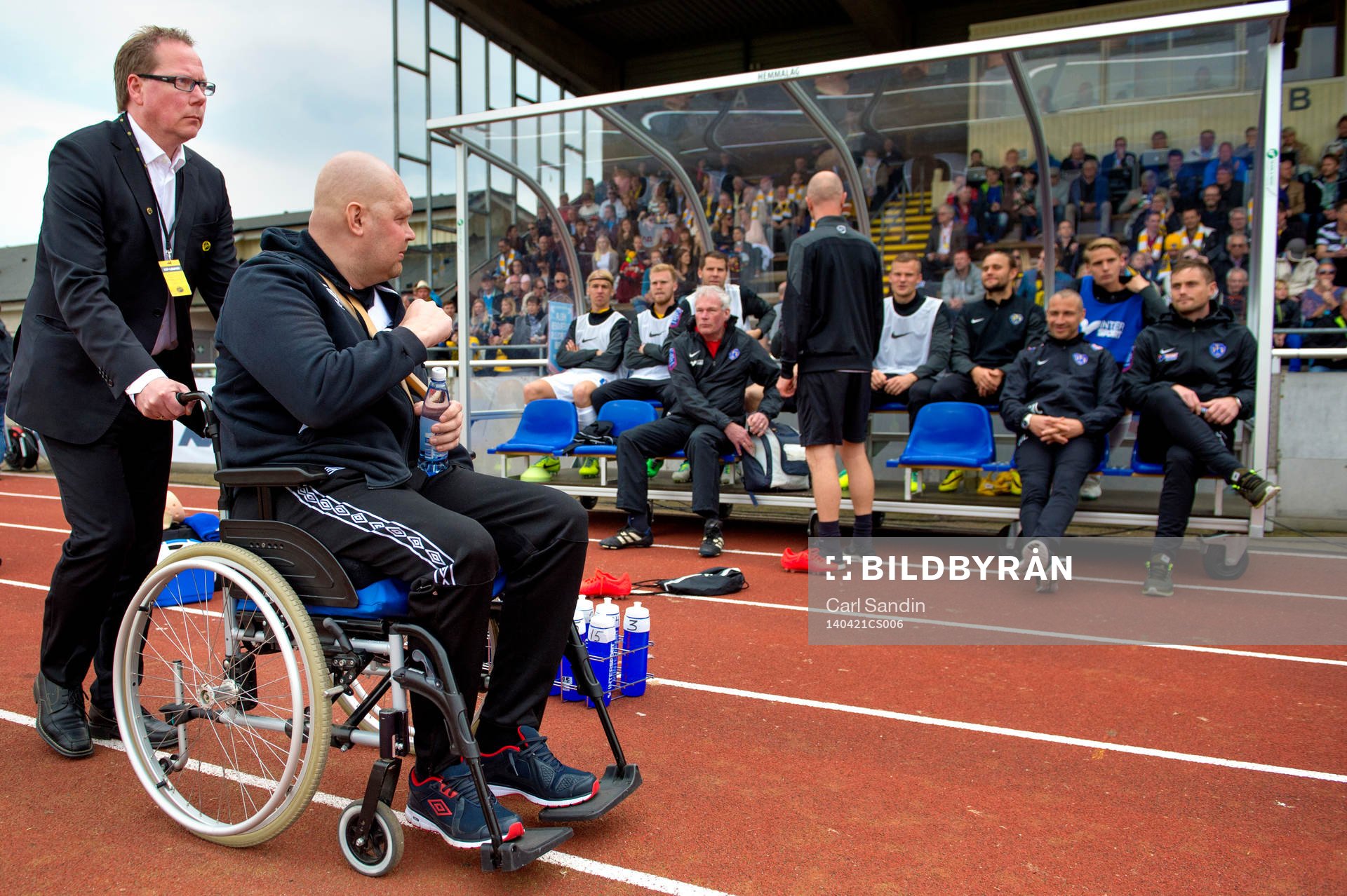 Elfsborgs manager Klas Ingesson åker förbi Falkenbergs