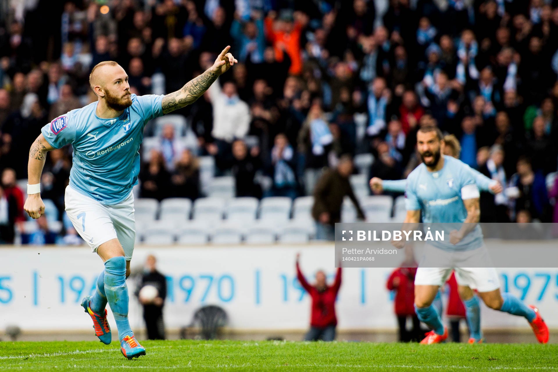 Malmö FFs Magnus Eriksson jublar