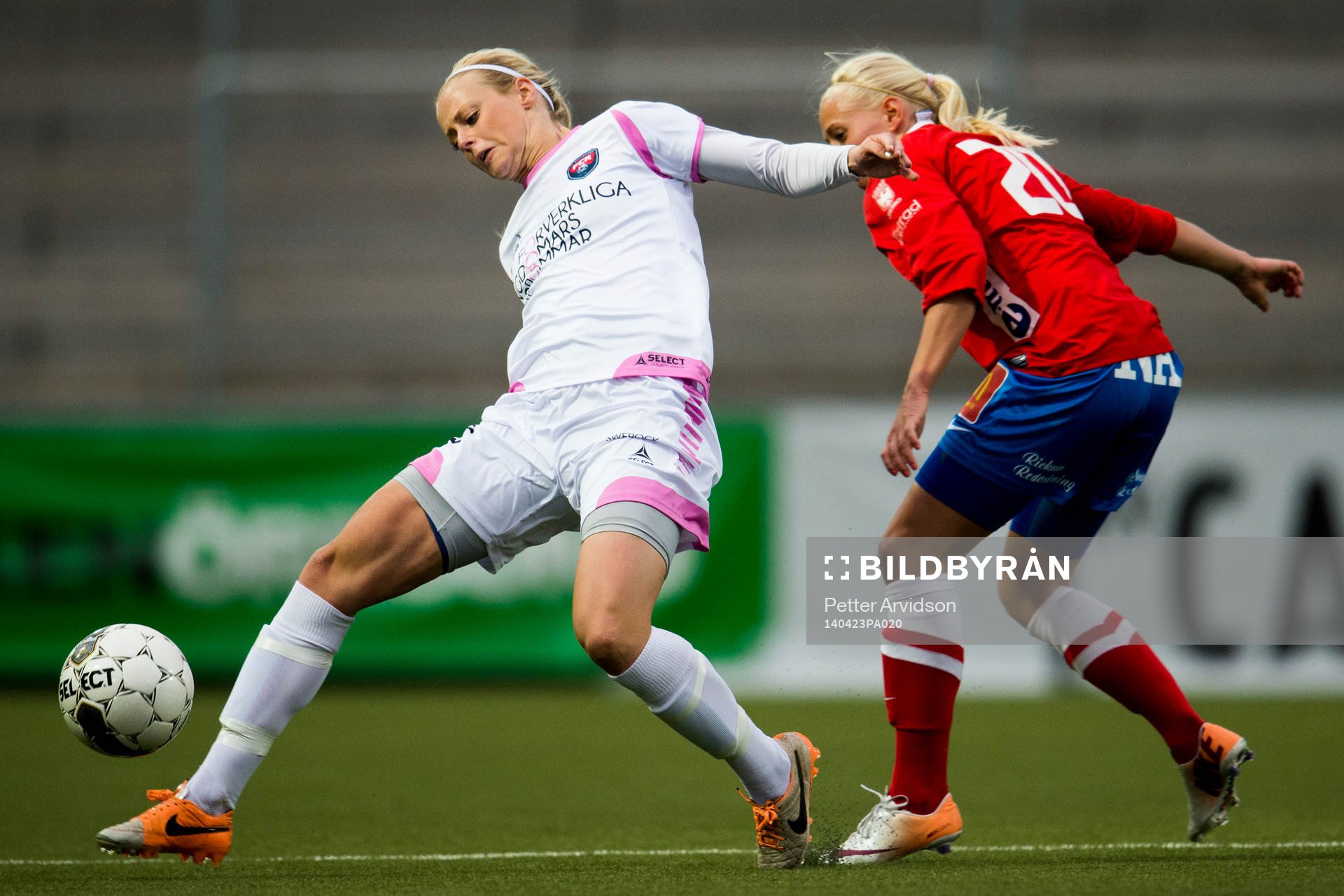 Rosengårds Amanda Ilestedt och Örebros Julia Spetsmark