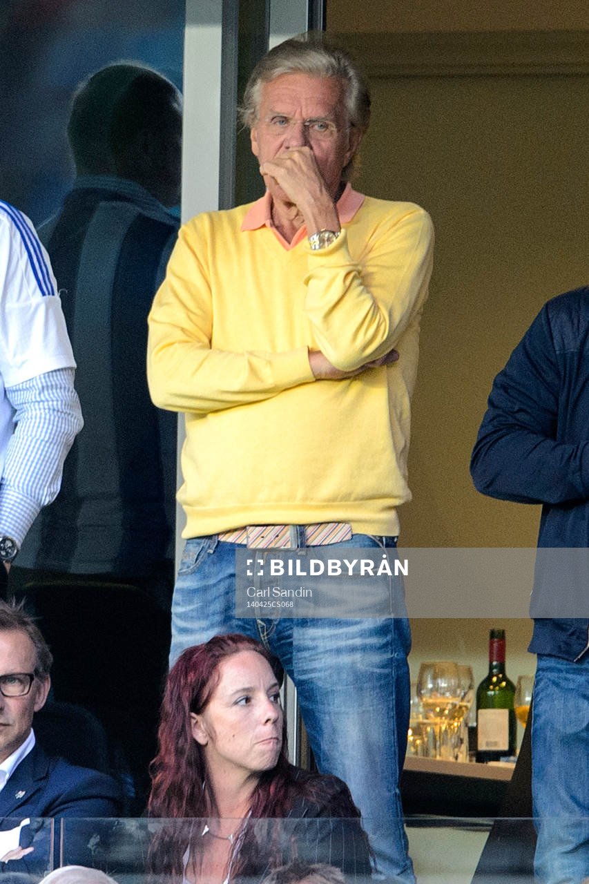Nils Wiberg, VD Prioritet Finans, på läktaren