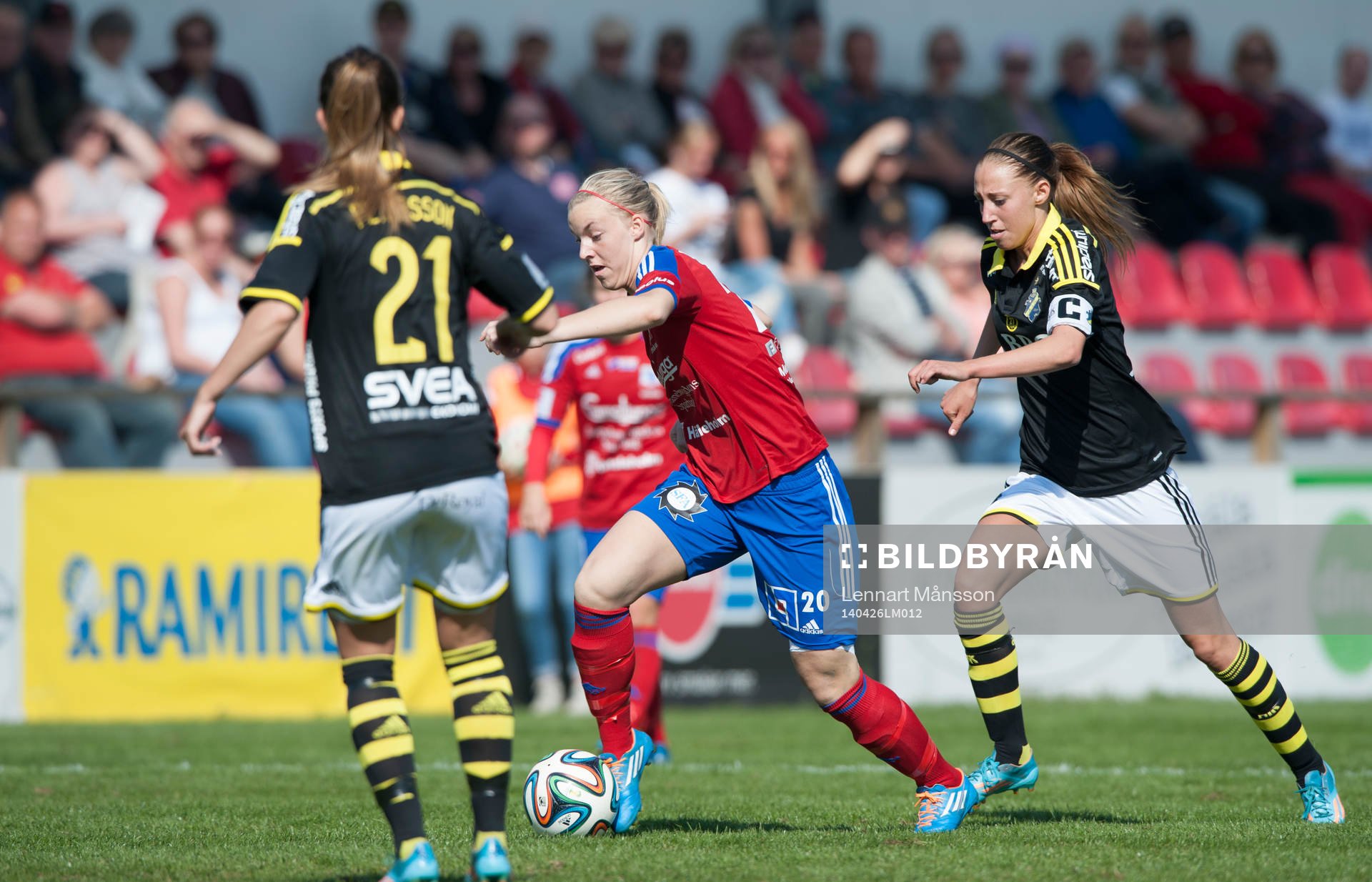 Vittsjös Erika Martinsson i matchen i damallsvenskan