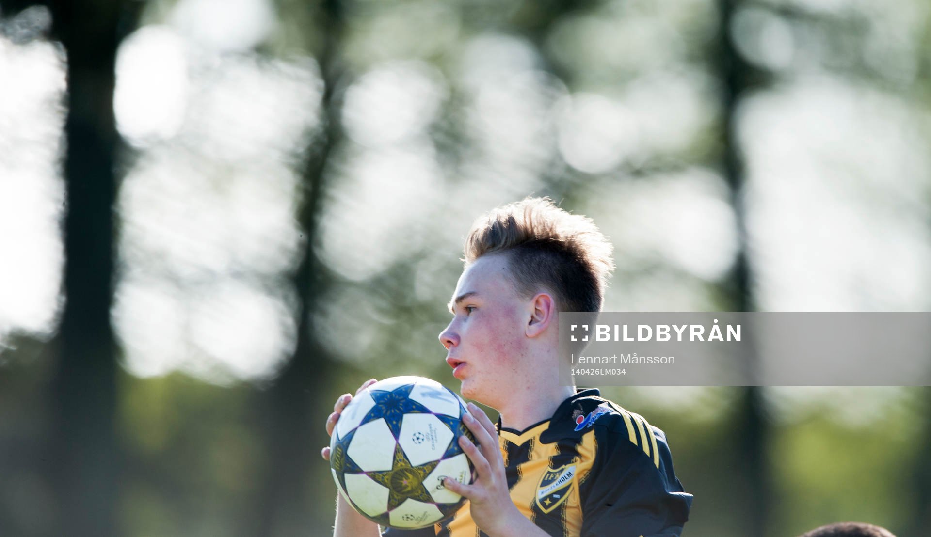 IFK Hässleholms Theo Ekström i matchen i
