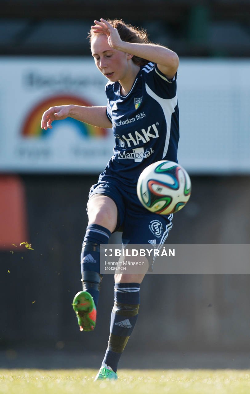 Skott i matchen i damernas division 1 mellan FC Hessleholm