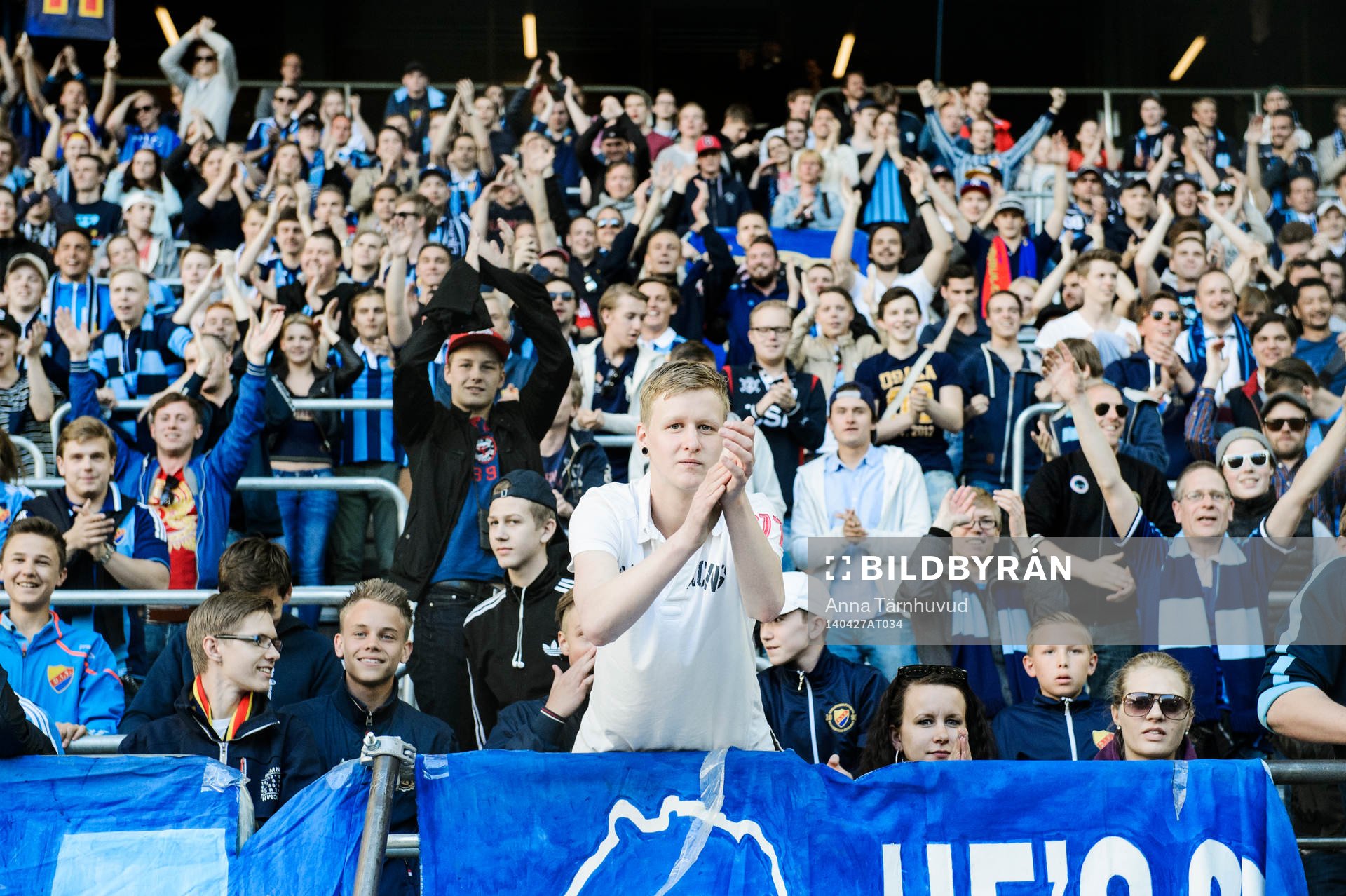 Djurgårdens supportrar jublar