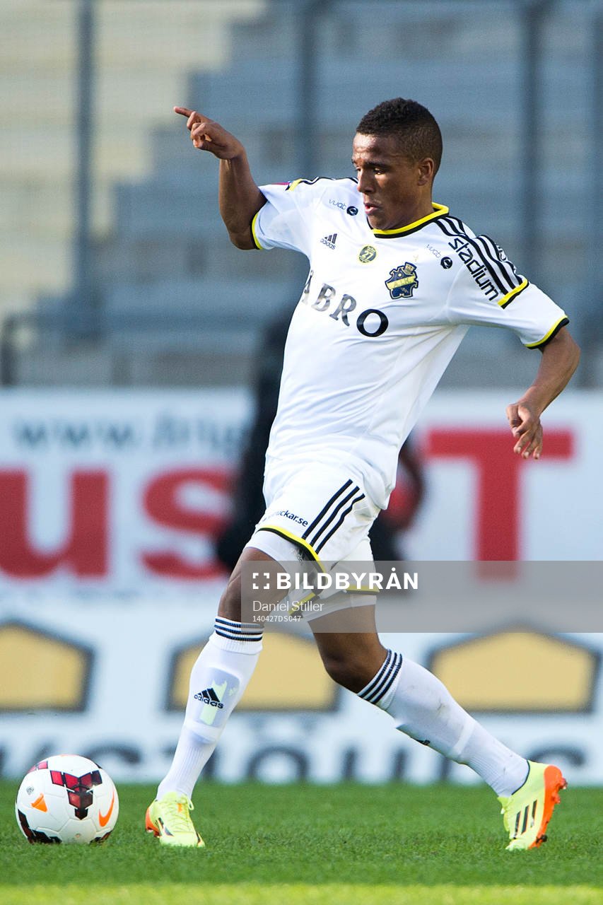 s Niclas Eliasson