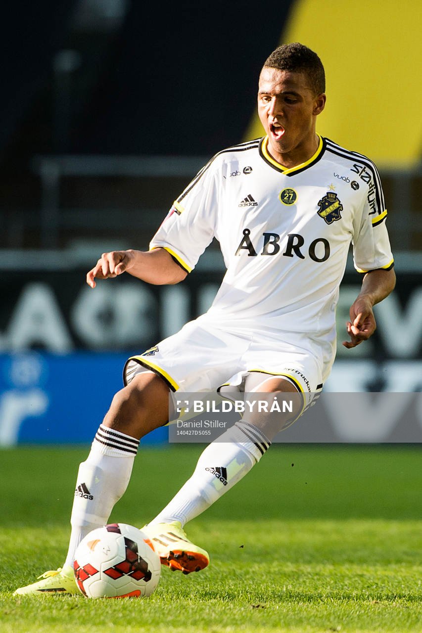 s Niclas Eliasson