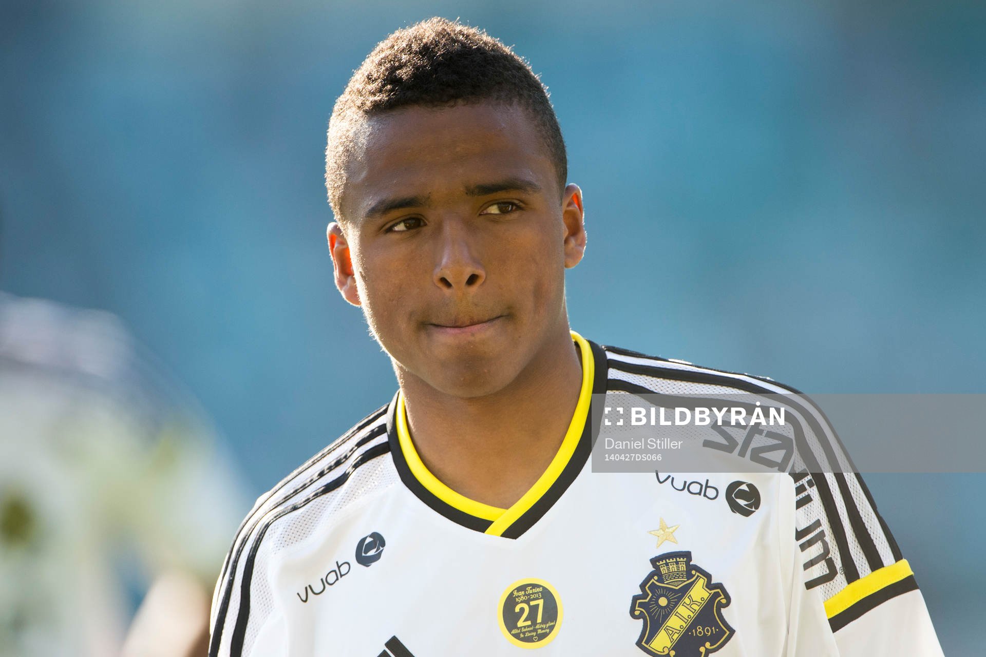 s Niclas Eliasson innan fotbollsmatchen i Allsvenskan