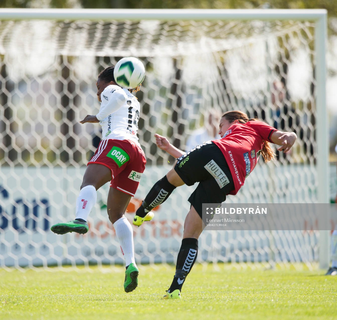 Piteås Faith Ikidi rensar undan i damallsvenskan mellan