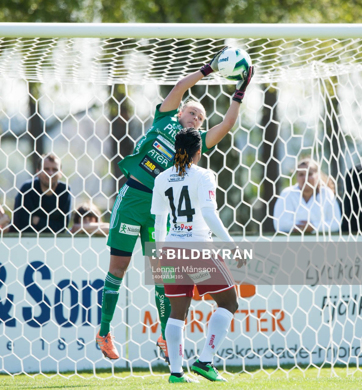 Piteås målvakt Hilda Carlén i matchen i damallsvenskan