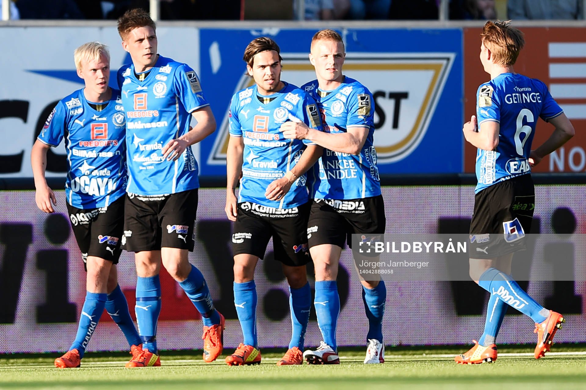 Halmstads Mikael Boman jublar