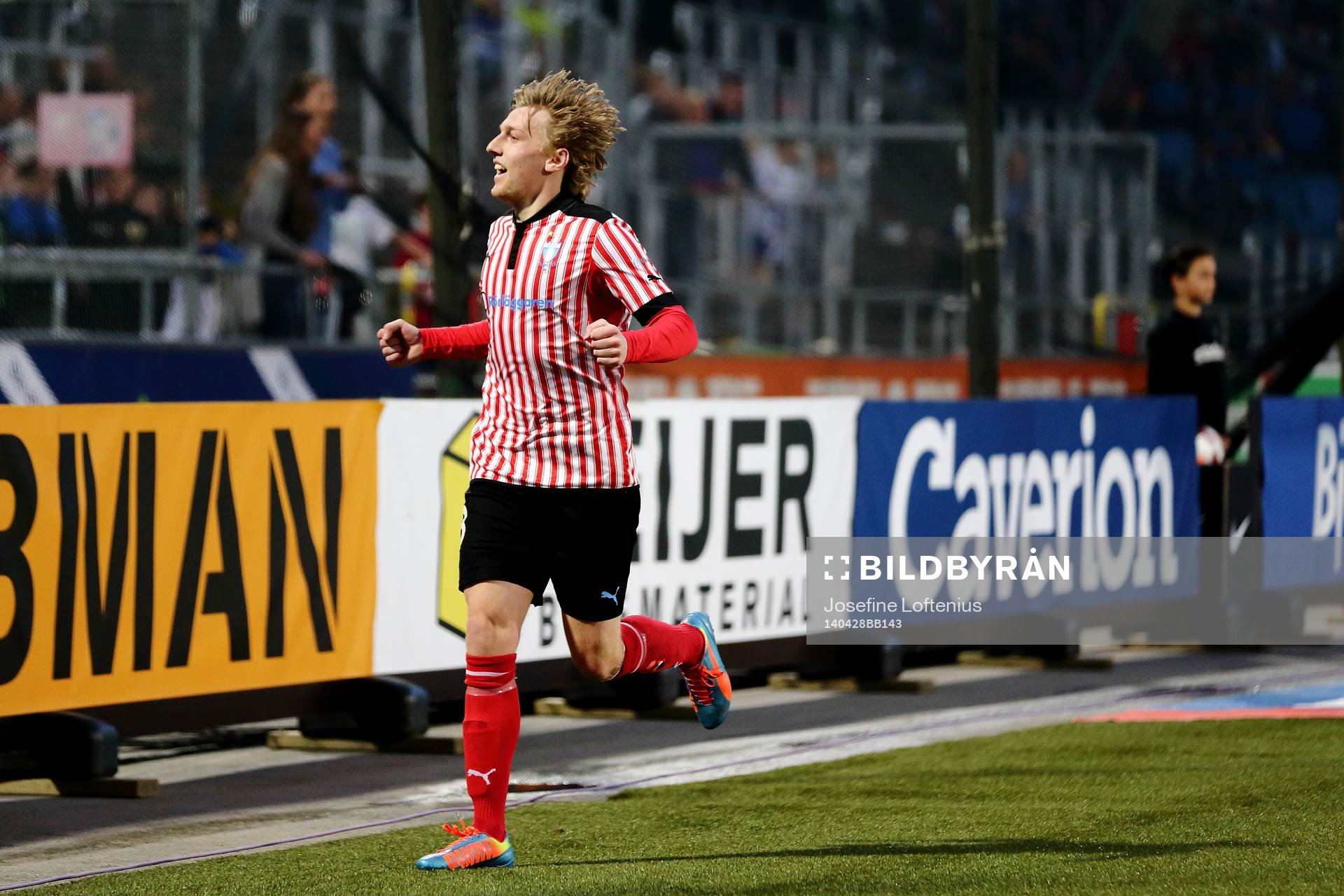 Malmös Emil Forsberg jublar