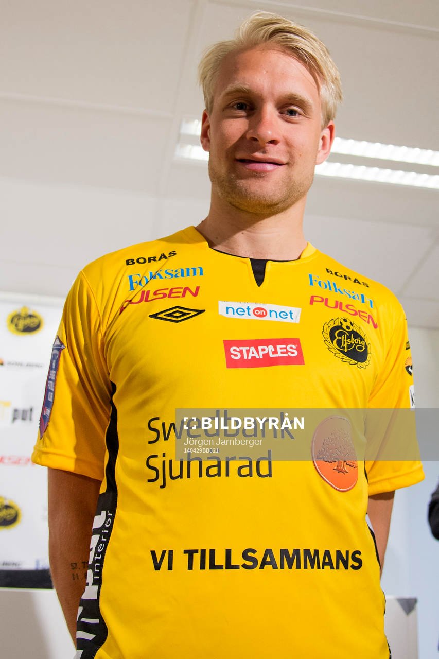 Elfsborgs Johan Larsson med matchtröjan