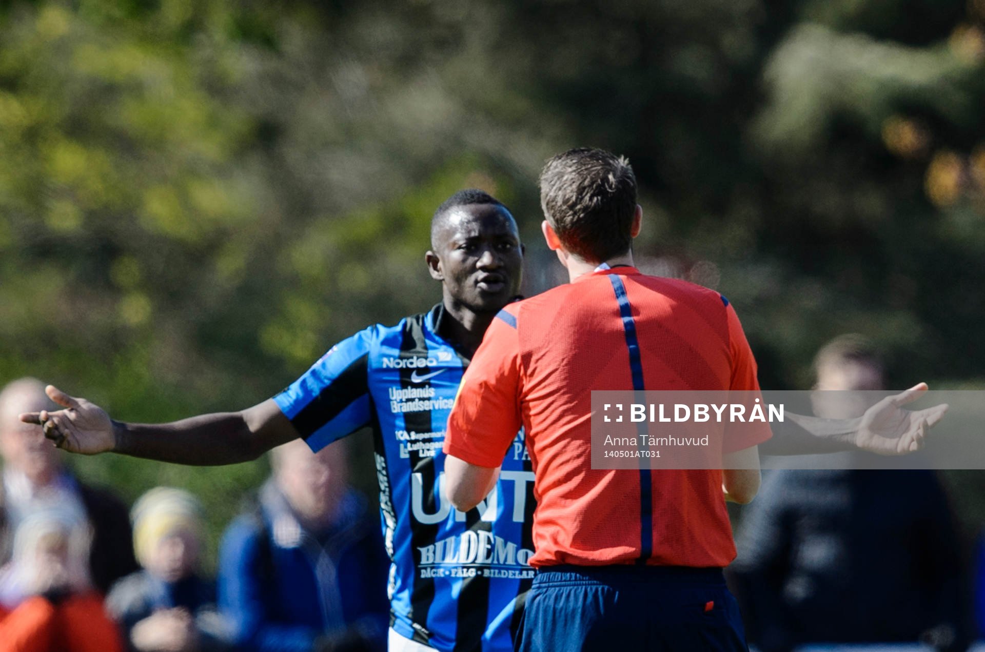 Sirius Moses Ogbu klagar på domare Andreas Ekberg