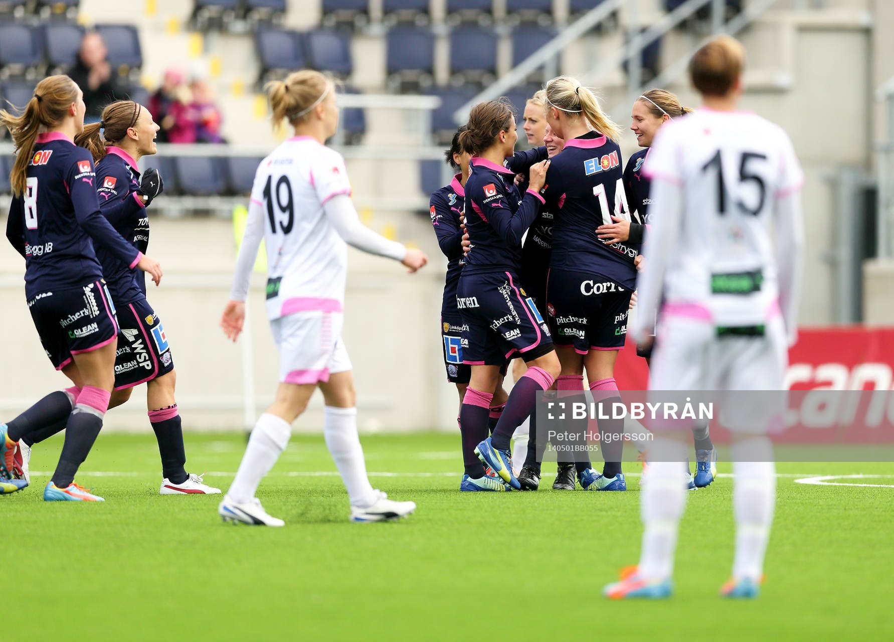 Rosengårds Therese Sjögran och Katrin Schmidtdeppar och