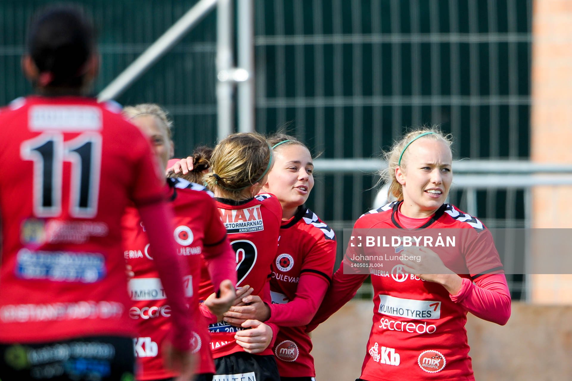 Kristianstads firar 0-1 genom Mia Carlsson