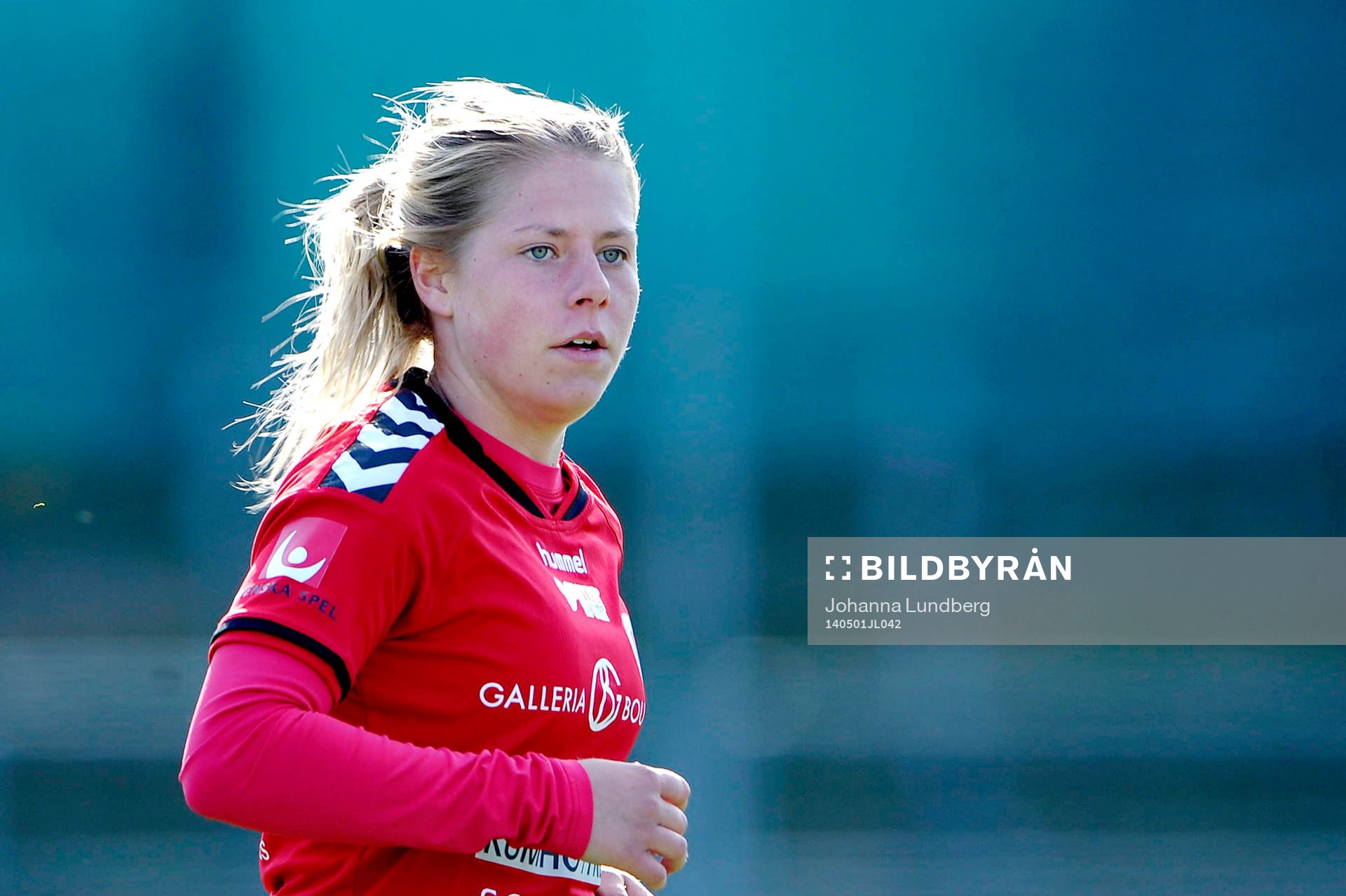 Kristianstads Tova Nilsson under fotbollsmatchen i Damallsvenskan mellan AIK och Kristianstad  den 1 maj 2014 i Stockholm.