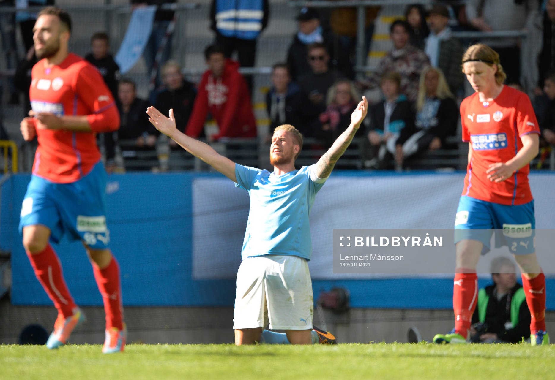 Malmös Pontus Jansson i semifinalen i Svenska Cupen mellan