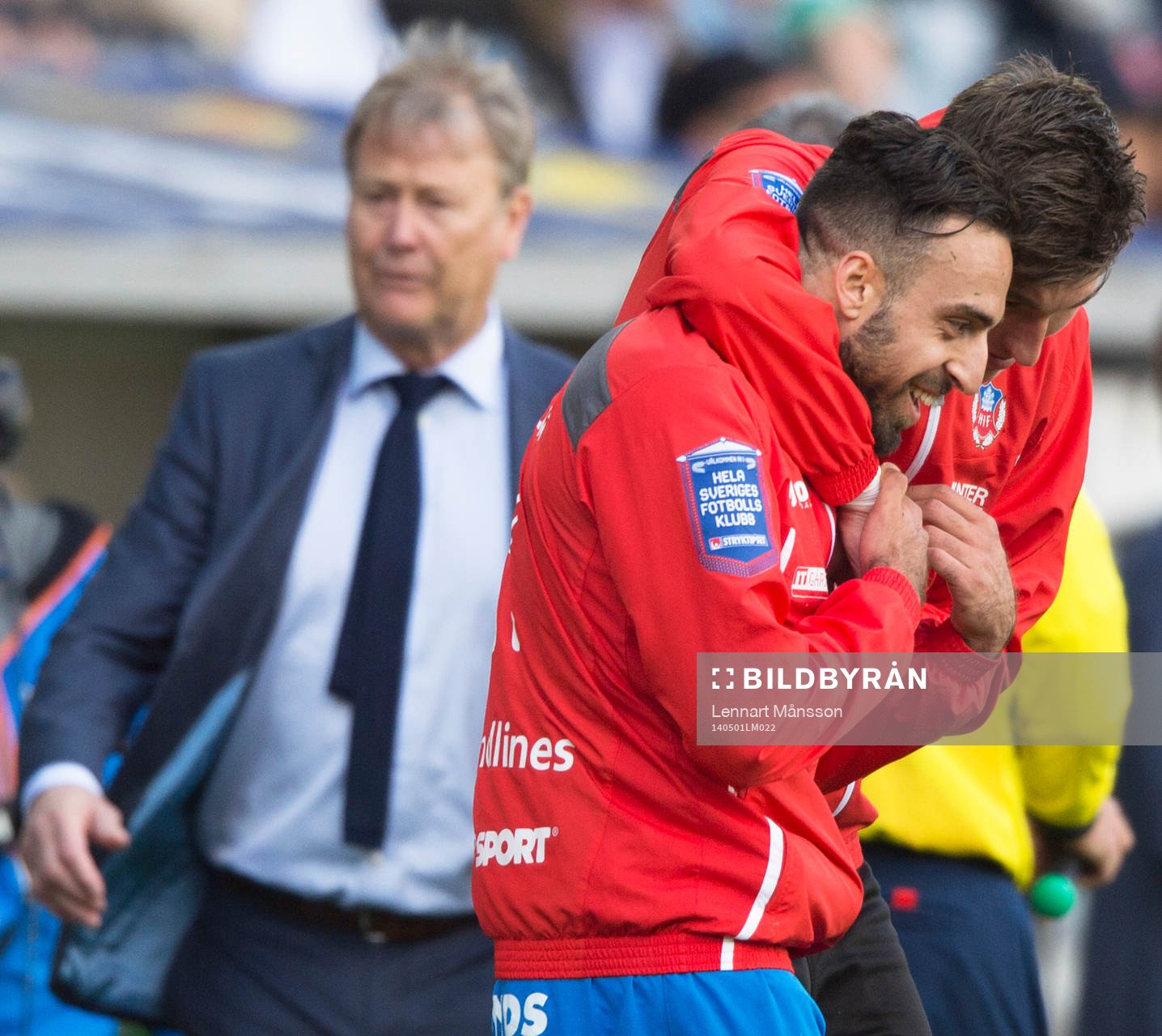 Slutsignal och Helsingborgs målskytt Abdul Khalili jublar