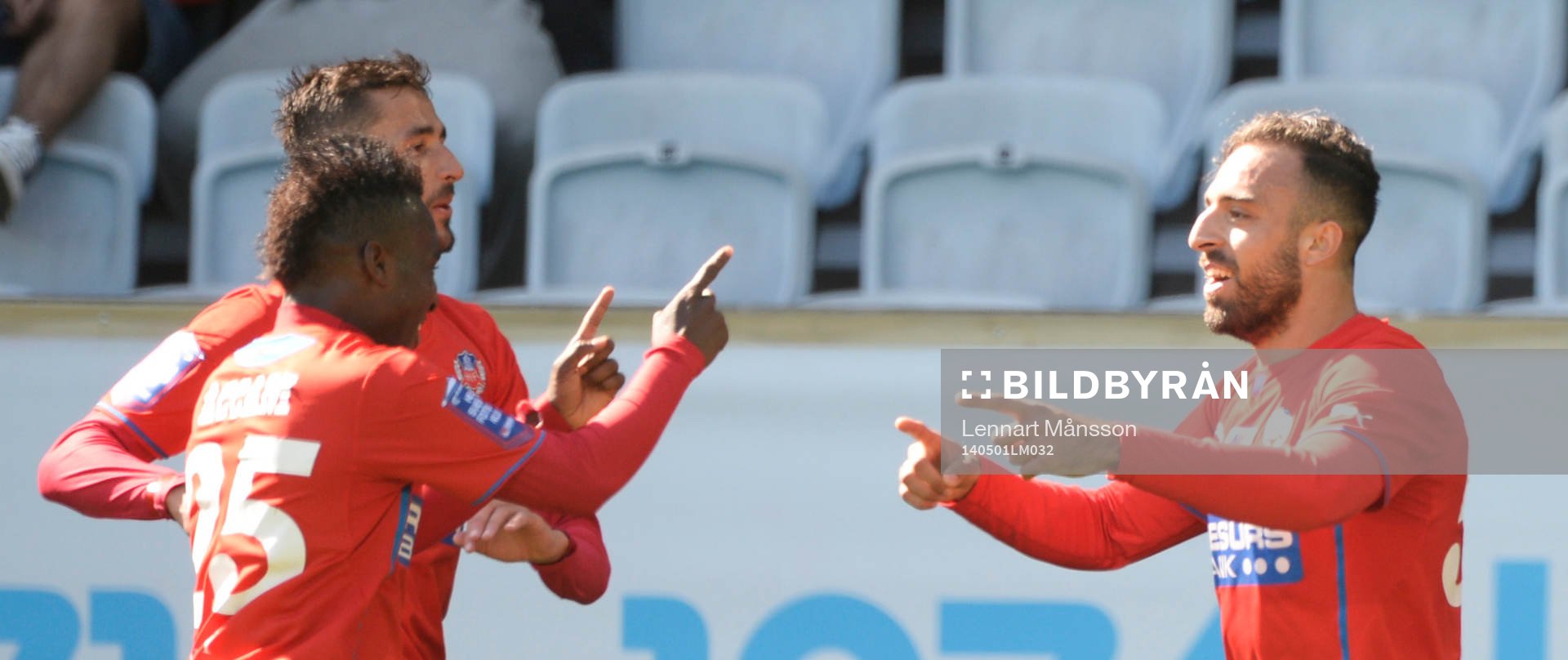 Helsingborgs Abdul Khalili har gjort 0-1 och Helsingborg