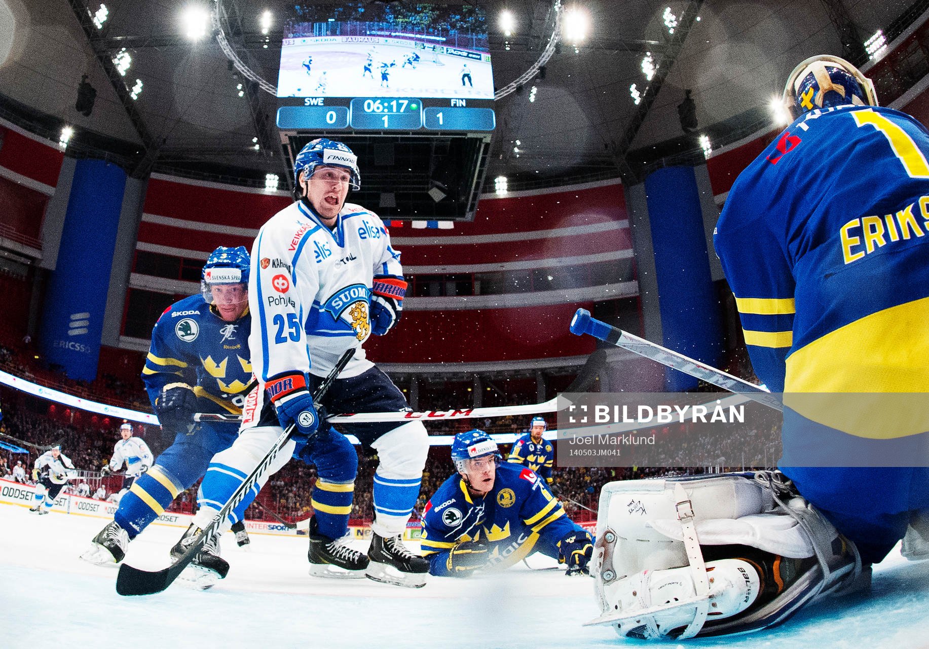 Sveriges Niclas Burström och Patrik Hersley utmanas av