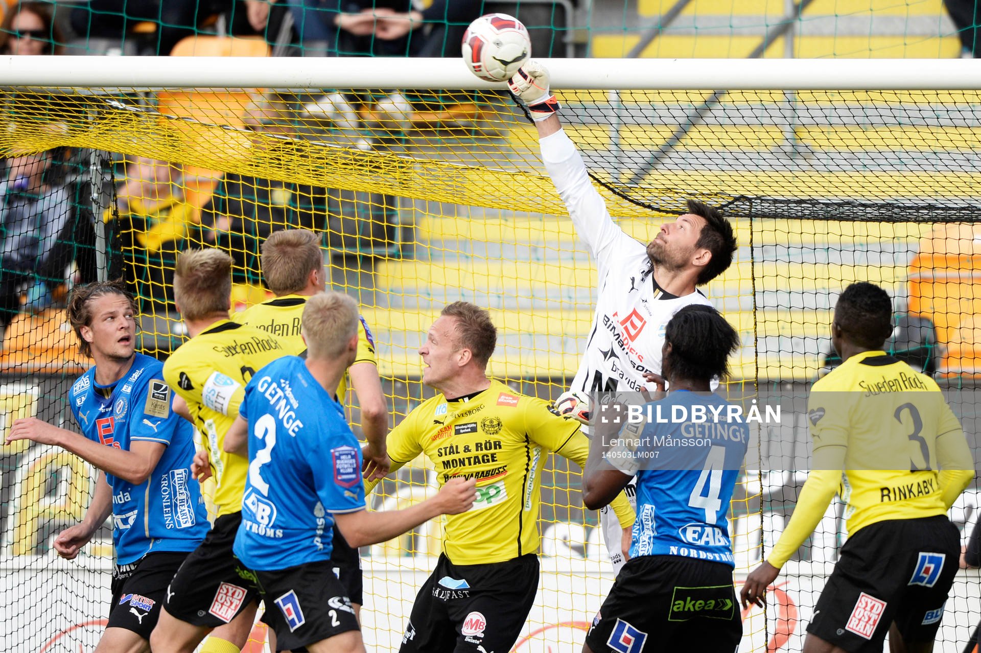 Halmstads målvakt Stojan Lukic i matchen i allsvenskan