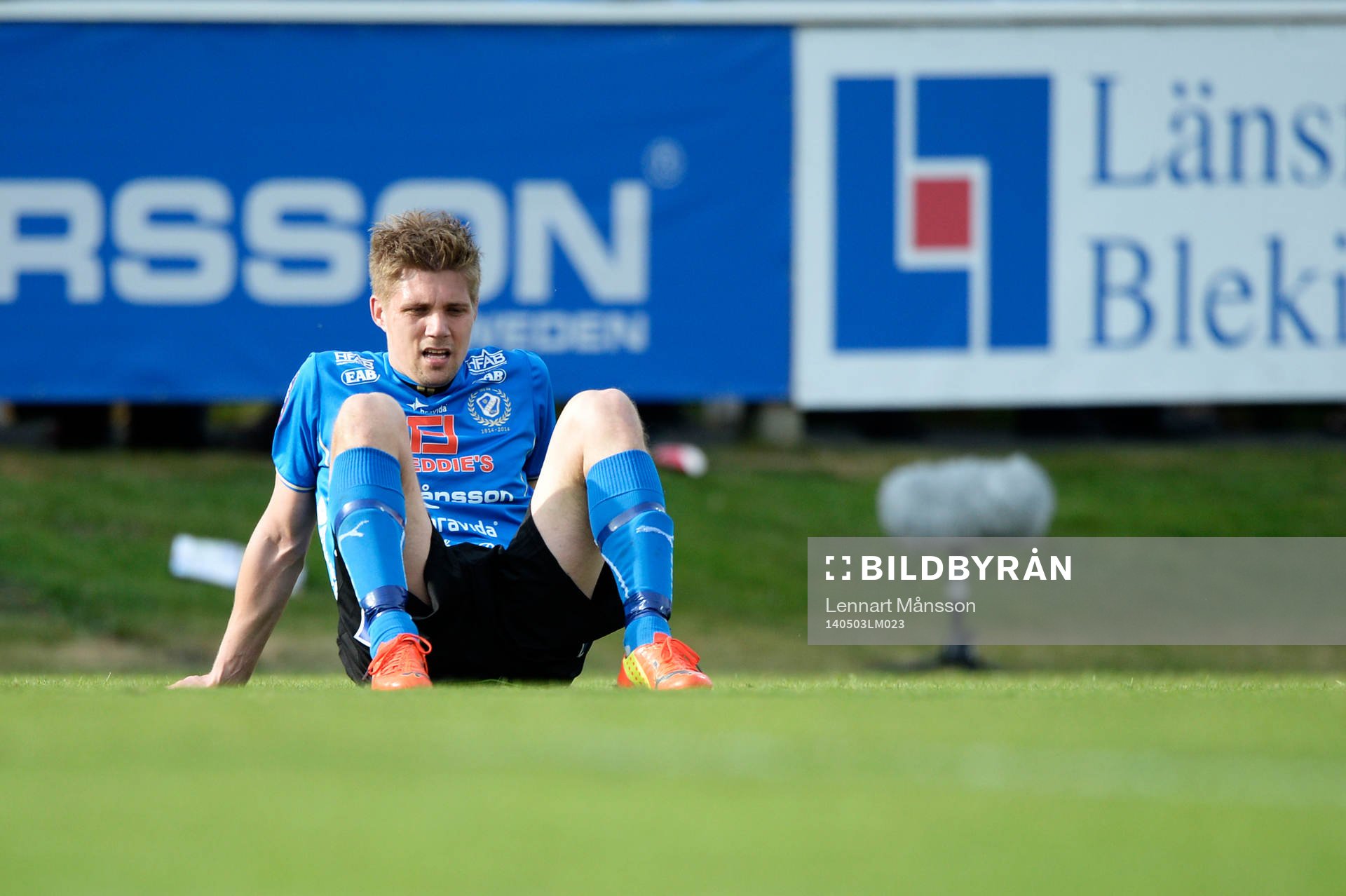 Halmstads Mikael Boman deppar i matchen i allsvenskan