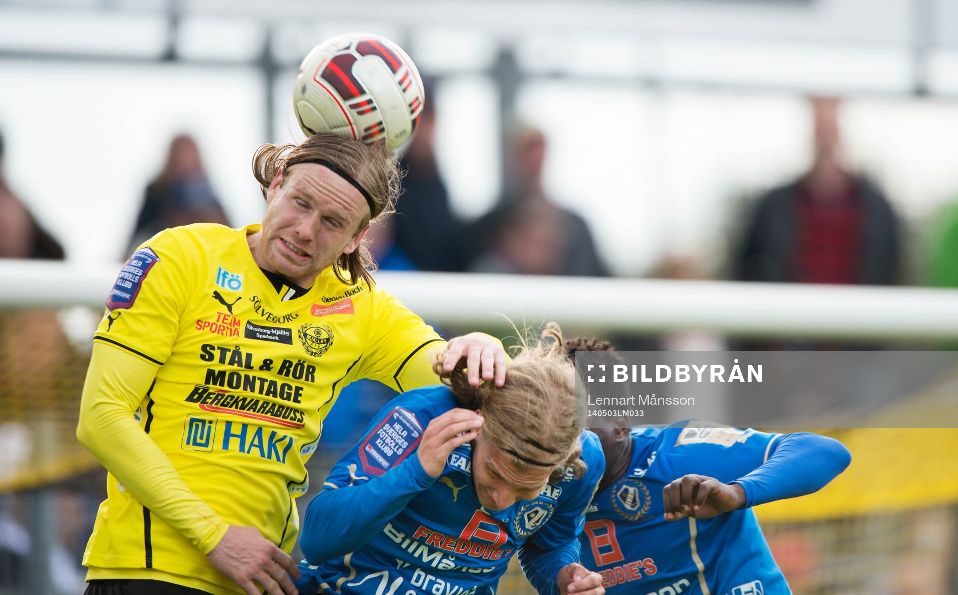 i matchen i allsvenskan mellan Mjällby och Halmstad i