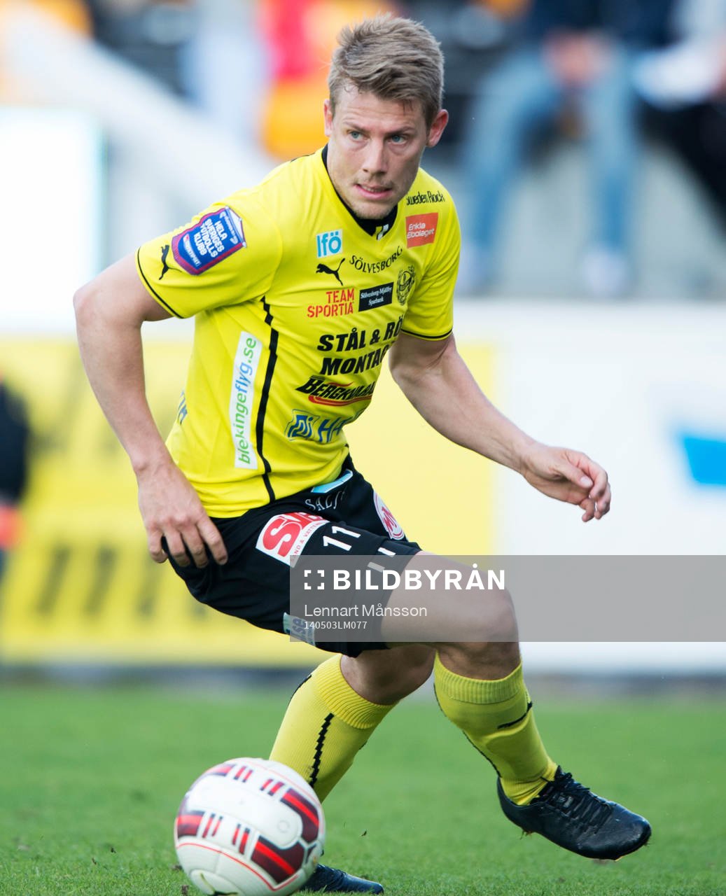 Mjällbys Patrik Ingelsten  i matchen i allsvenskan mellan