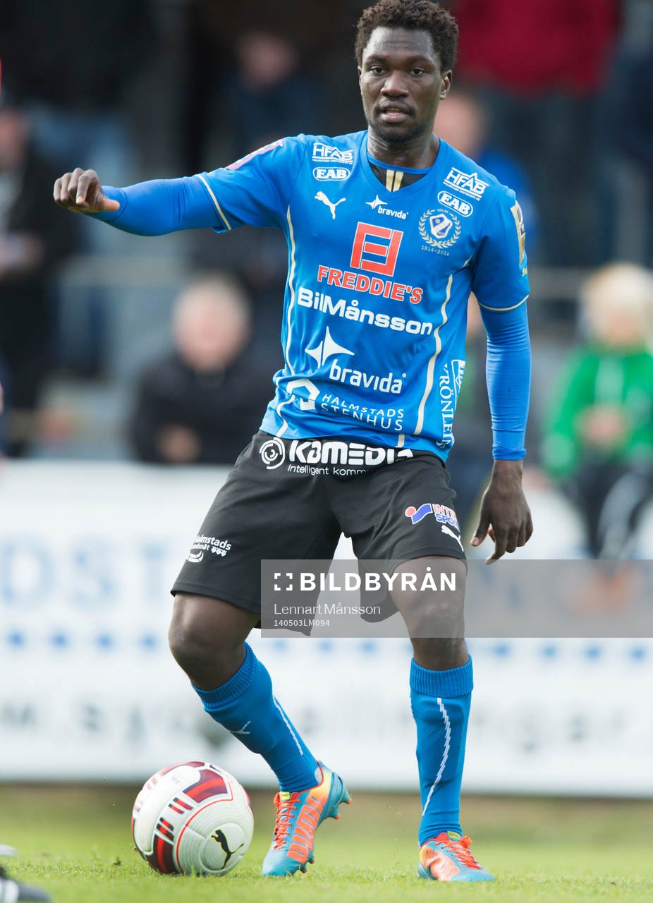 Halmstads King Osei Gyan  i matchen i allsvenskan mellan