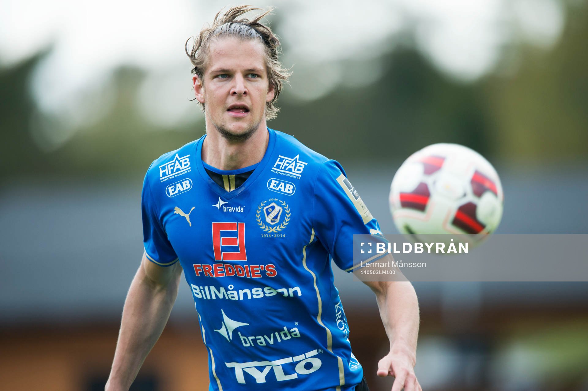 Halmstads Fredrik Liverstam  i matchen i allsvenskan mellan