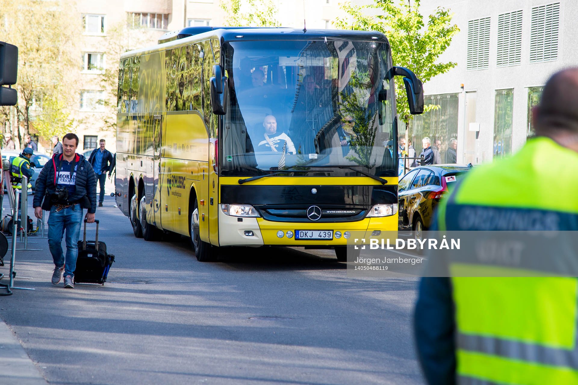 Elfsborgs spelarna anländer med buss till Gamla ullevi
