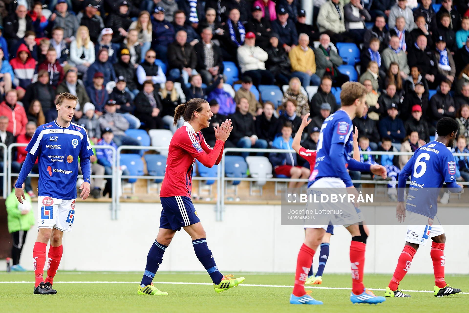 Djurgårdens Aleksandar Prijovic reagerar