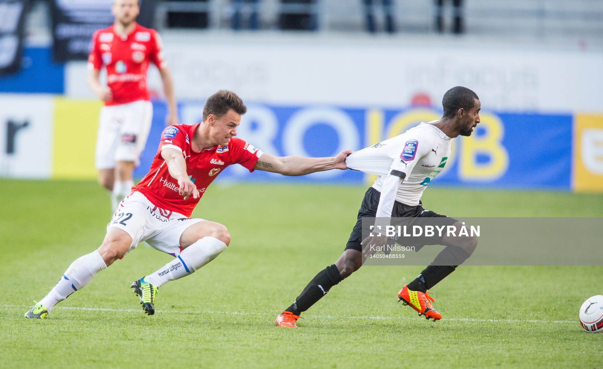 Kalmars Melker Hallberg och Örebros Mohammed Saeid