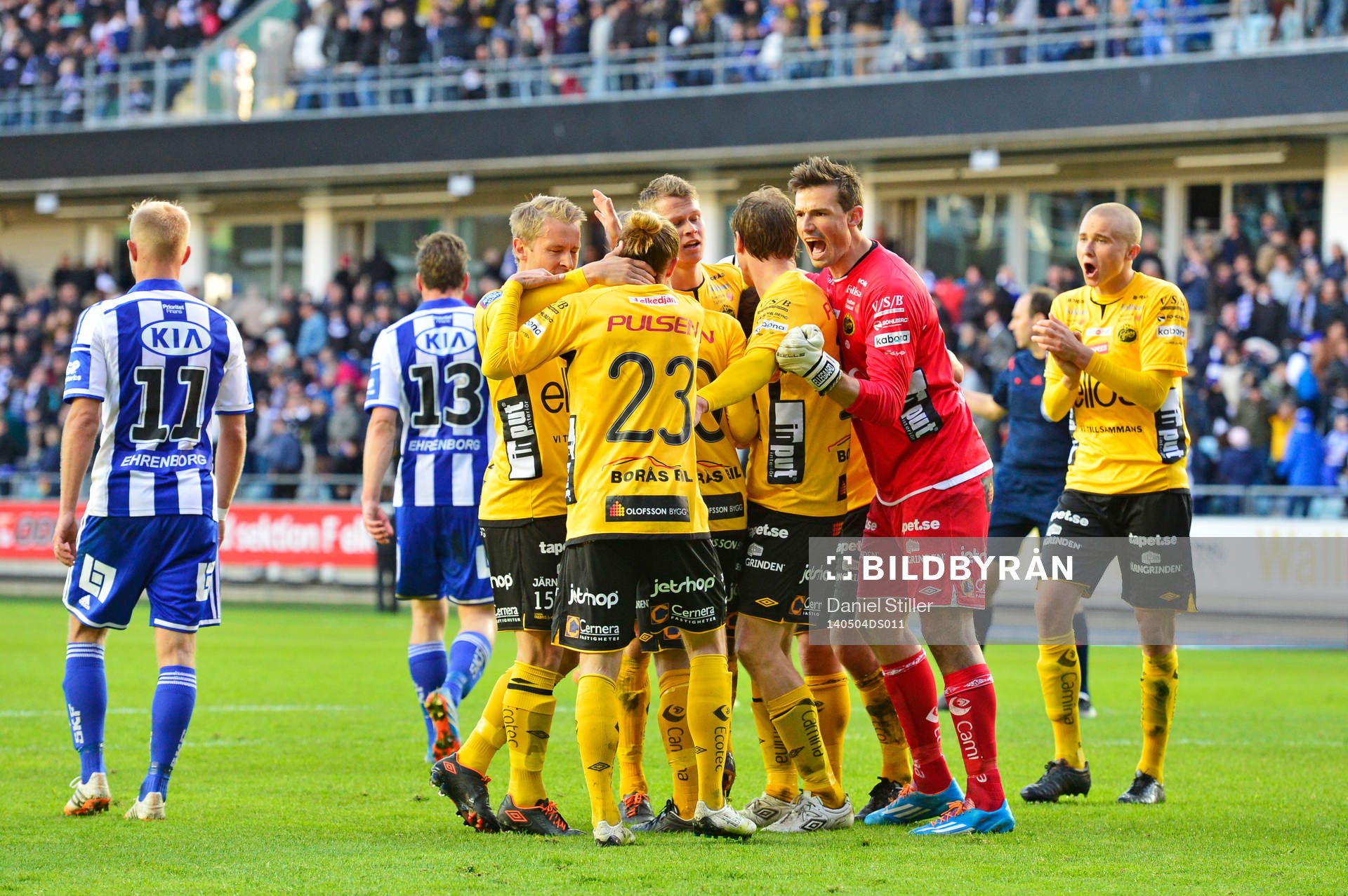 Elfsborg jublar efter oavgjort på bortaplan under fotbollsmatchen i Allsvenskan mellan IFK Göteborg och Elfsborg den 4 maj 2014 i Göteborg.