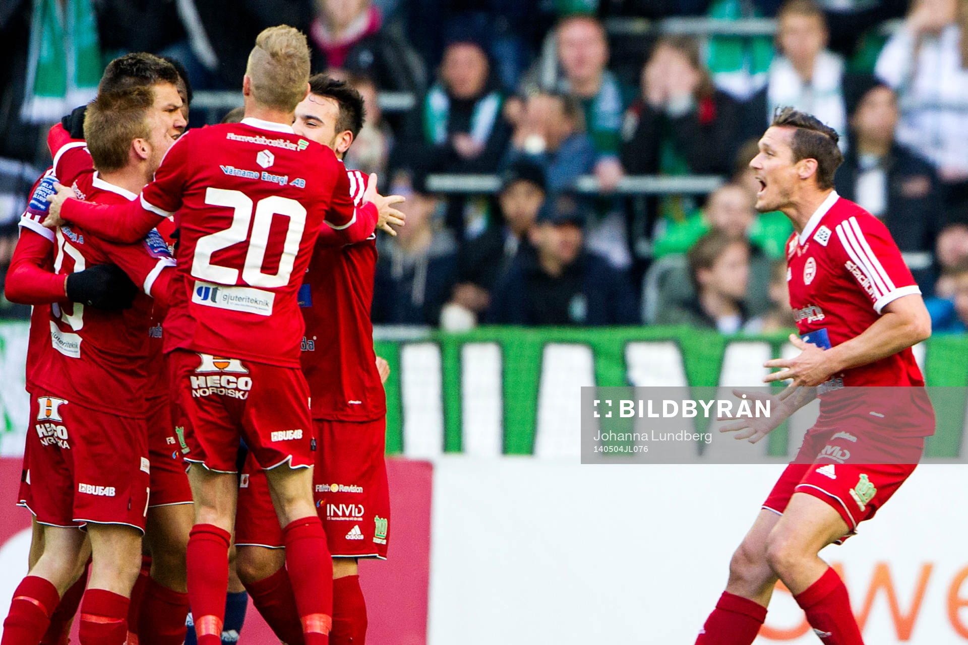 Värnamos spelare jublar